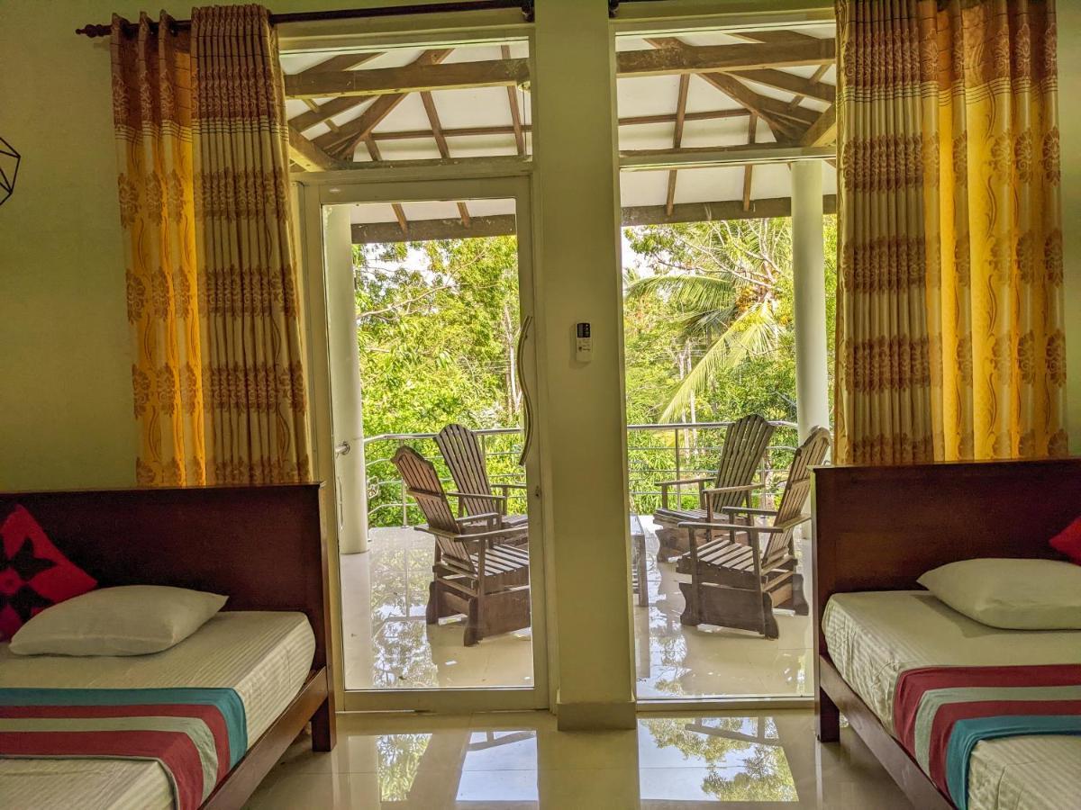 Choona Lodge 'View Of Sigiriya & Pidurangala With Sunrise' Extérieur photo