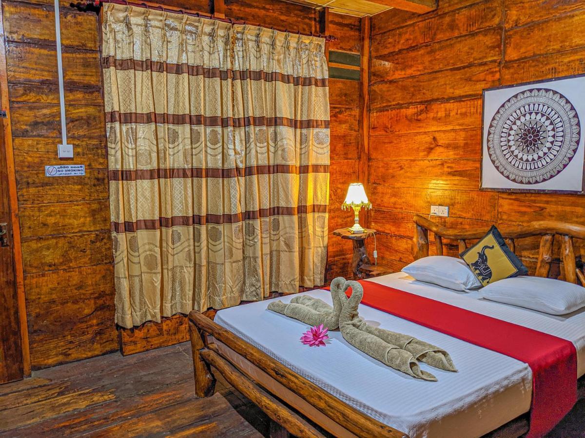 Choona Lodge 'View Of Sigiriya & Pidurangala With Sunrise' Extérieur photo